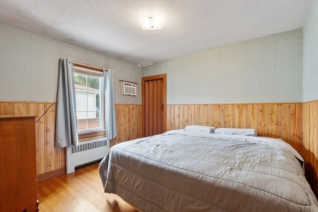 2 Oaklandvale Avenue, Saugus, MA 01906