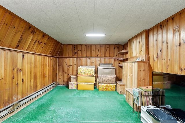 2 Oaklandvale Avenue, Saugus, MA 01906