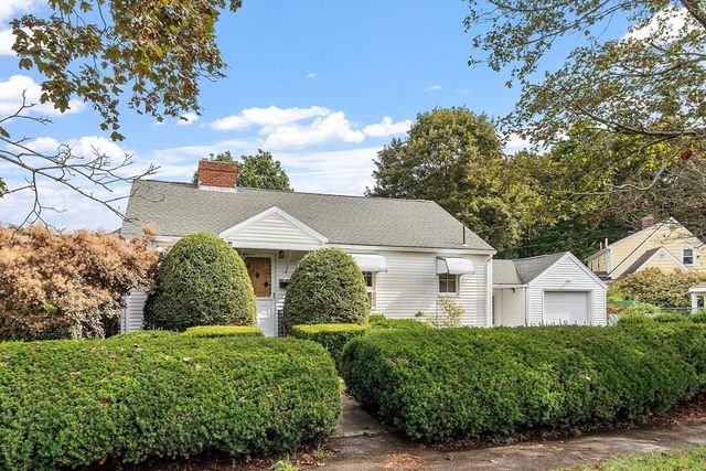 2 Oaklandvale Avenue, Saugus, MA 01906