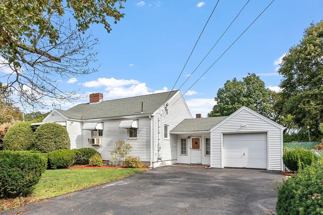 2 Oaklandvale Avenue, Saugus, MA 01906