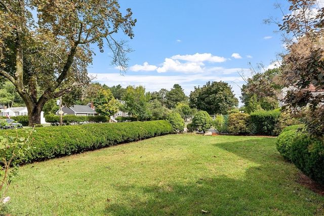 2 Oaklandvale Avenue, Saugus, MA 01906