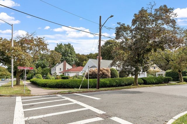 2 Oaklandvale Avenue, Saugus, MA 01906