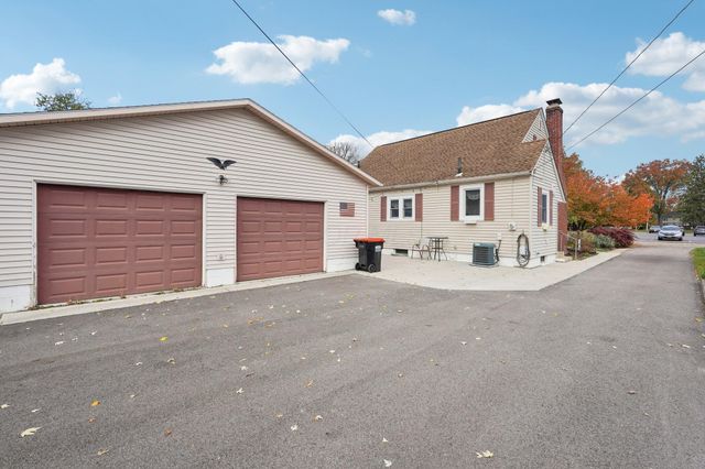 181 S Quentin Road, Newark, OH 43055