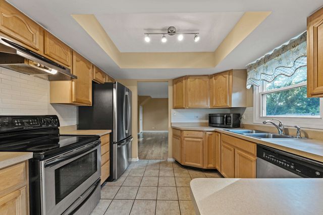1121 Belmar Lane, Buffalo Grove, IL 60089