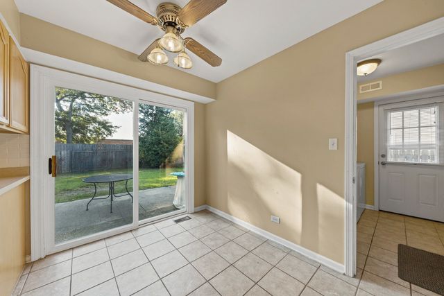 1121 Belmar Lane, Buffalo Grove, IL 60089