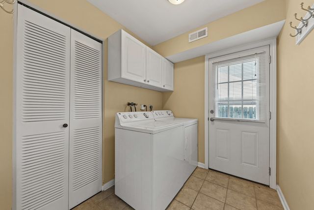 1121 Belmar Lane, Buffalo Grove, IL 60089