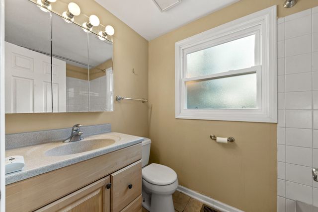 1121 Belmar Lane, Buffalo Grove, IL 60089