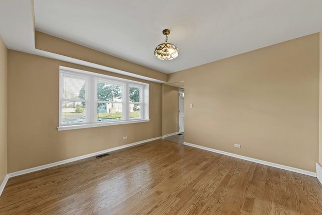 1121 Belmar Lane, Buffalo Grove, IL 60089