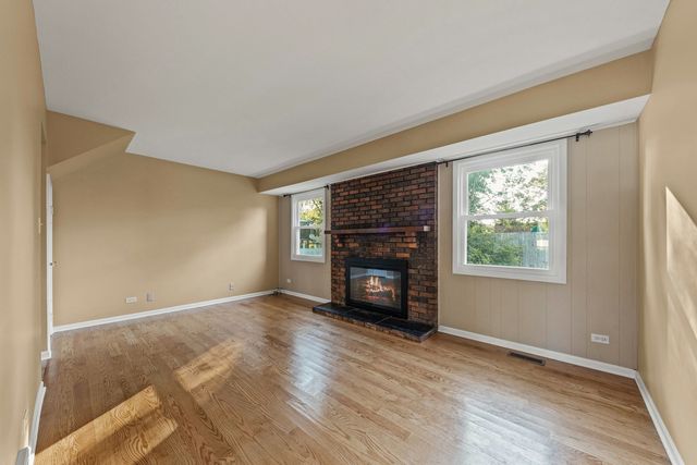 1121 Belmar Lane, Buffalo Grove, IL 60089