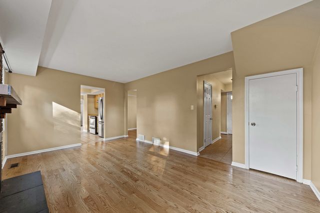 1121 Belmar Lane, Buffalo Grove, IL 60089