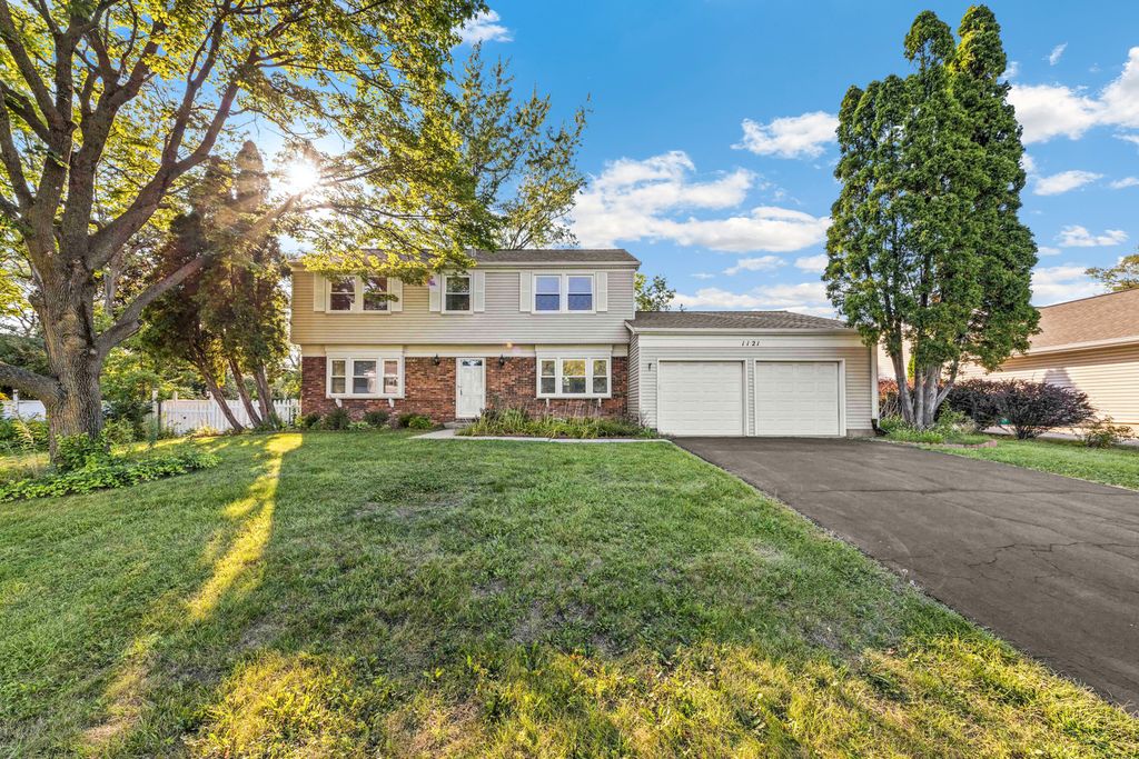 1121 Belmar Lane, Buffalo Grove, IL 60089