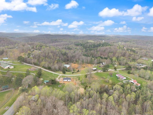 7800 Highway 1643, Somerset, KY 42501