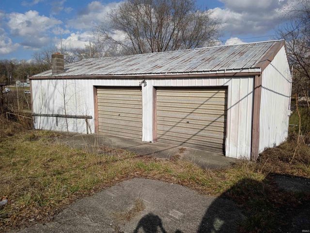 1306 1st St, Bedford, IN 47421