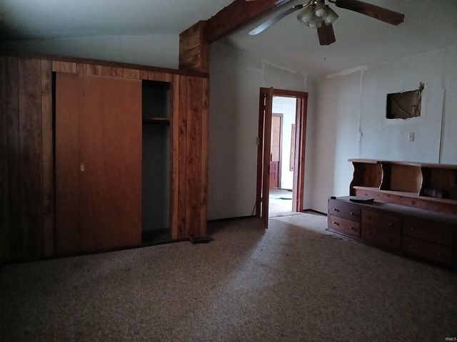 1306 1st St, Bedford, IN 47421