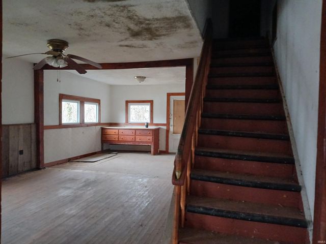 1306 1st St, Bedford, IN 47421