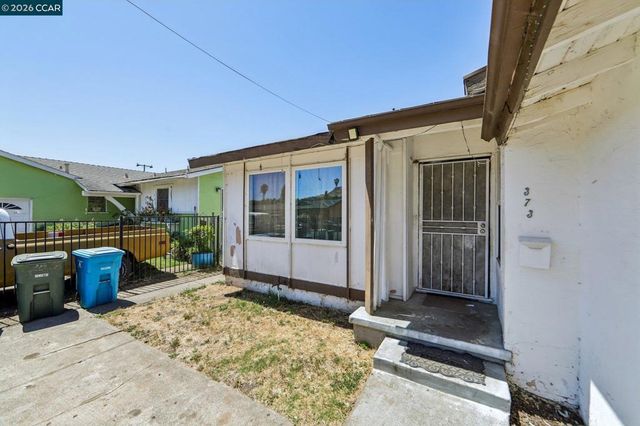 373 Sawyer St, Vallejo, CA 94589