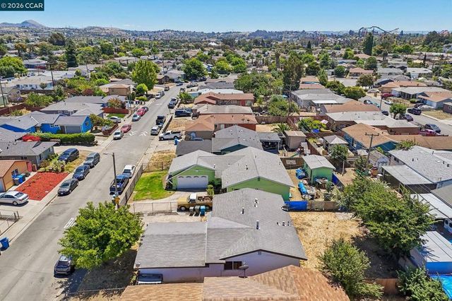 373 Sawyer St, Vallejo, CA 94589