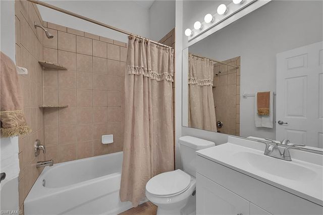 5569 WHISPERING WILLOW WAY, Fort Myers, FL 33908