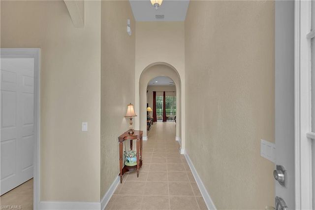 5569 WHISPERING WILLOW WAY, Fort Myers, FL 33908