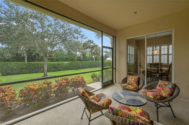 5569 WHISPERING WILLOW WAY, Fort Myers, FL 33908