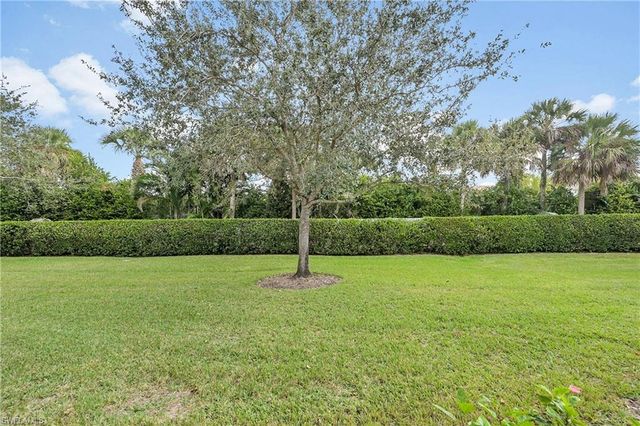 5569 WHISPERING WILLOW WAY, Fort Myers, FL 33908