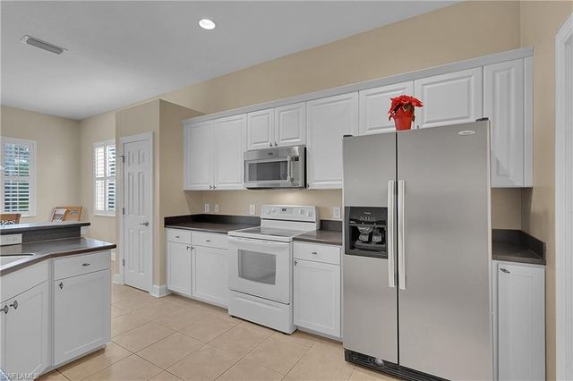 5569 WHISPERING WILLOW WAY, Fort Myers, FL 33908