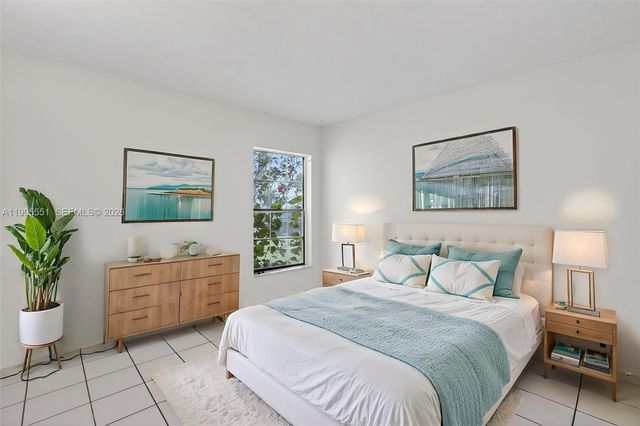 14722 SW 110th Ter 0, Miami, FL 33196