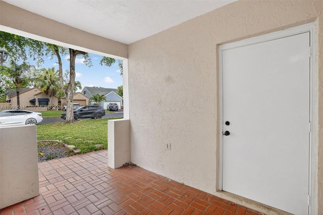 14722 SW 110th Ter 0, Miami, FL 33196