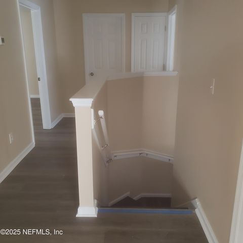 8602 LONGFORD Drive, Jacksonville, FL 32244