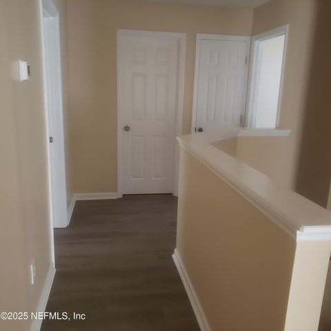 8602 LONGFORD Drive, Jacksonville, FL 32244