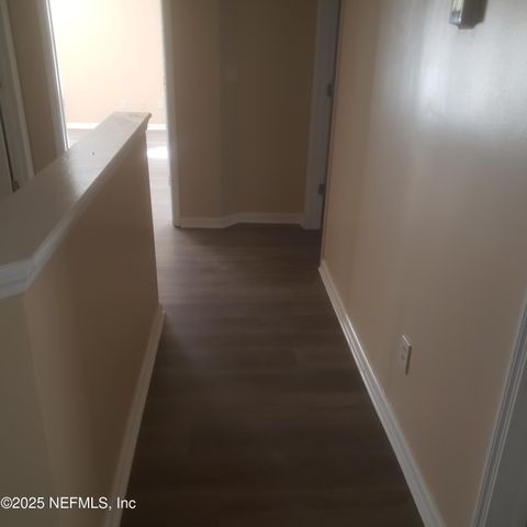 8602 LONGFORD Drive, Jacksonville, FL 32244