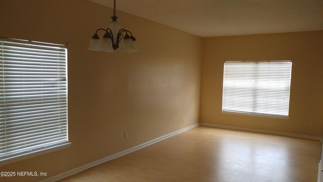 8602 LONGFORD Drive, Jacksonville, FL 32244