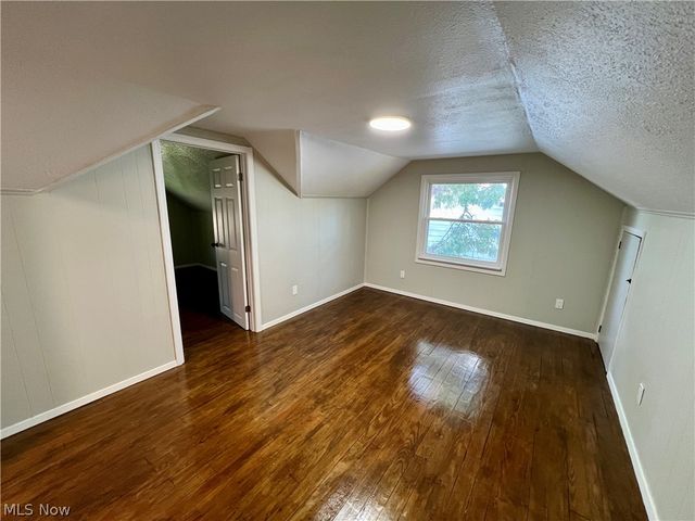 18108 Mccracken Road, Maple Heights, OH 44137