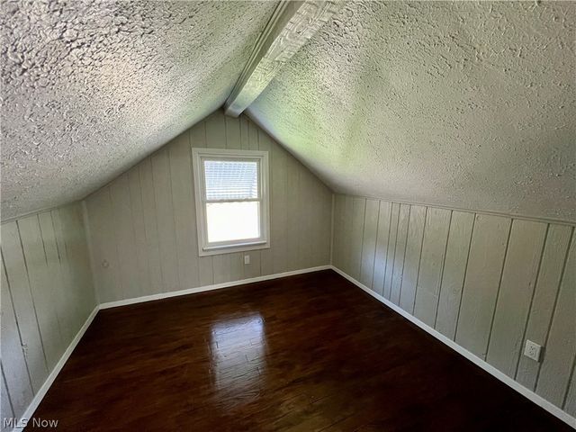 18108 Mccracken Road, Maple Heights, OH 44137