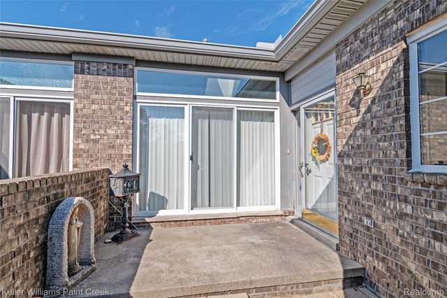 48619 Sugarbush Court, Utica, MI 48315