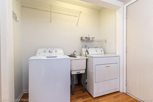 48619 Sugarbush Court, Utica, MI 48315