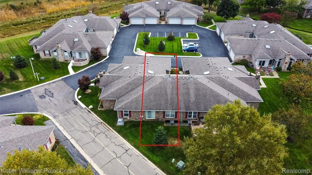 48619 Sugarbush Court, Utica, MI 48315