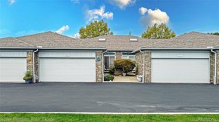 48619 Sugarbush Court, Utica, MI 48315