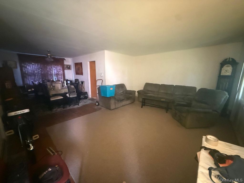 97 Hiawatha Drive, Brightwaters, NY 11718 — photo 5