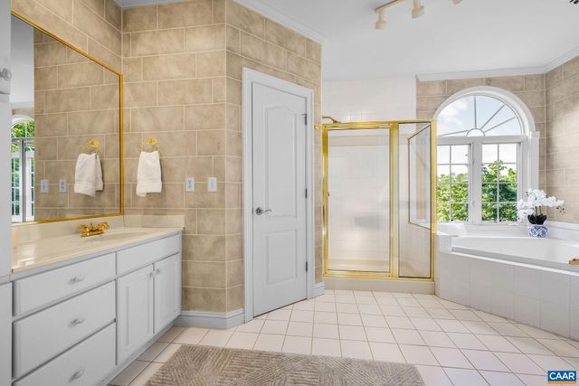 3243 DARBY RD, Keswick, VA 22947