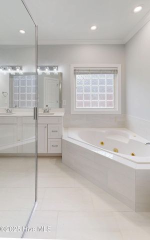 3907 Brookstone Drive, Winterville, NC 28590
