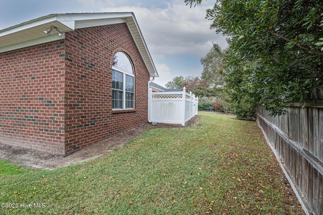 3907 Brookstone Drive, Winterville, NC 28590