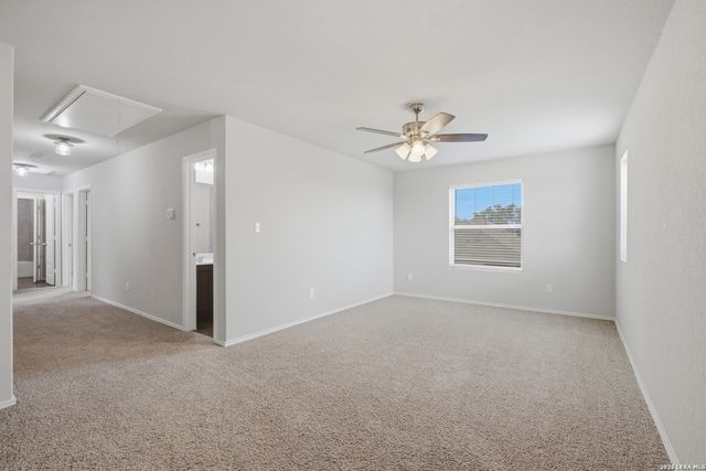 5403 Daniel Way, St Hedwig, TX 78152