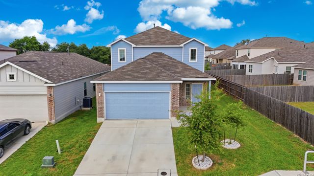 5403 Daniel Way, St Hedwig, TX 78152
