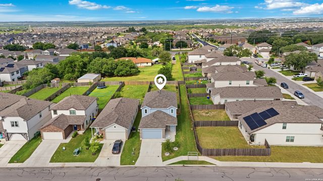 5403 Daniel Way, St Hedwig, TX 78152