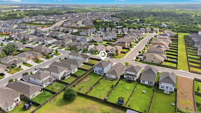 5403 Daniel Way, St Hedwig, TX 78152