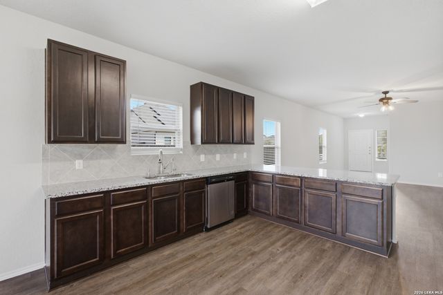 5403 Daniel Way, St Hedwig, TX 78152