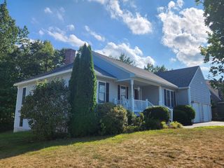 43 Saint Anthony Street, Fitchburg, MA 01420