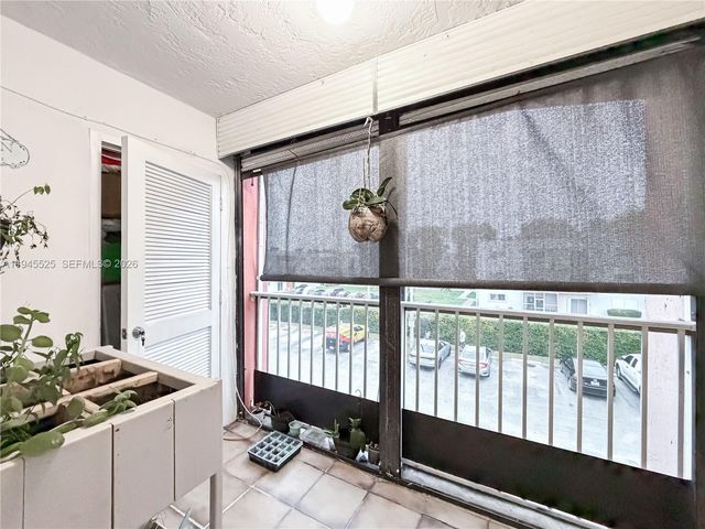 19761 SW 114th Ave 338, Miami, FL 33157