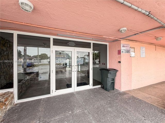 19761 SW 114th Ave 338, Miami, FL 33157